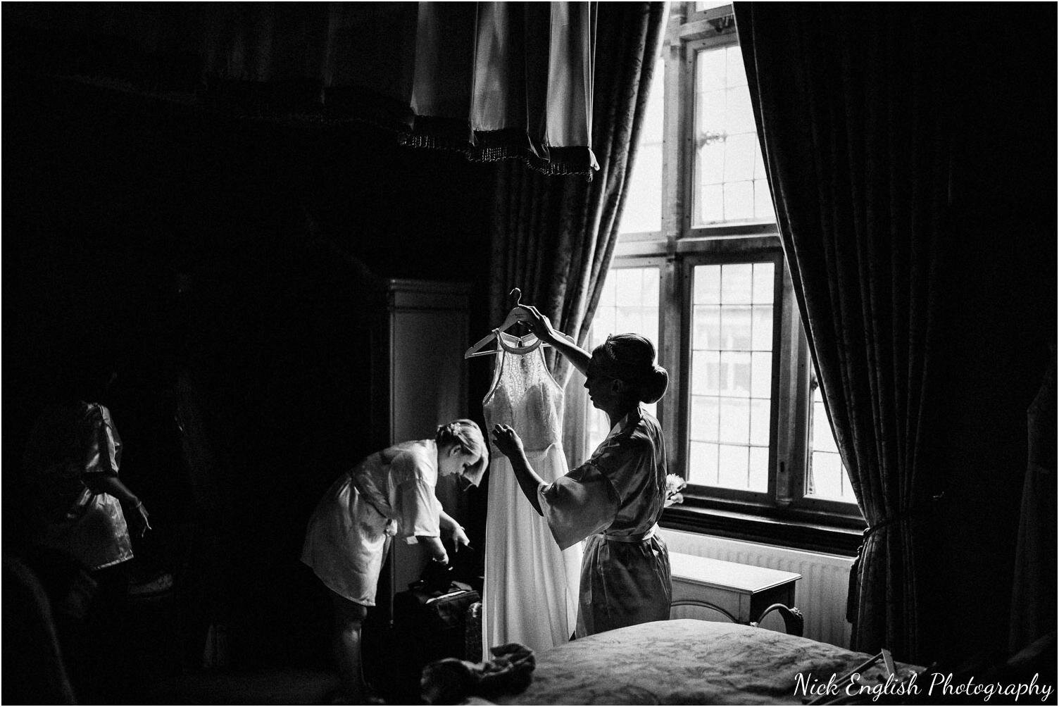 Falcon_Manor_Yorkshire_Wedding_Photographer-14.jpg