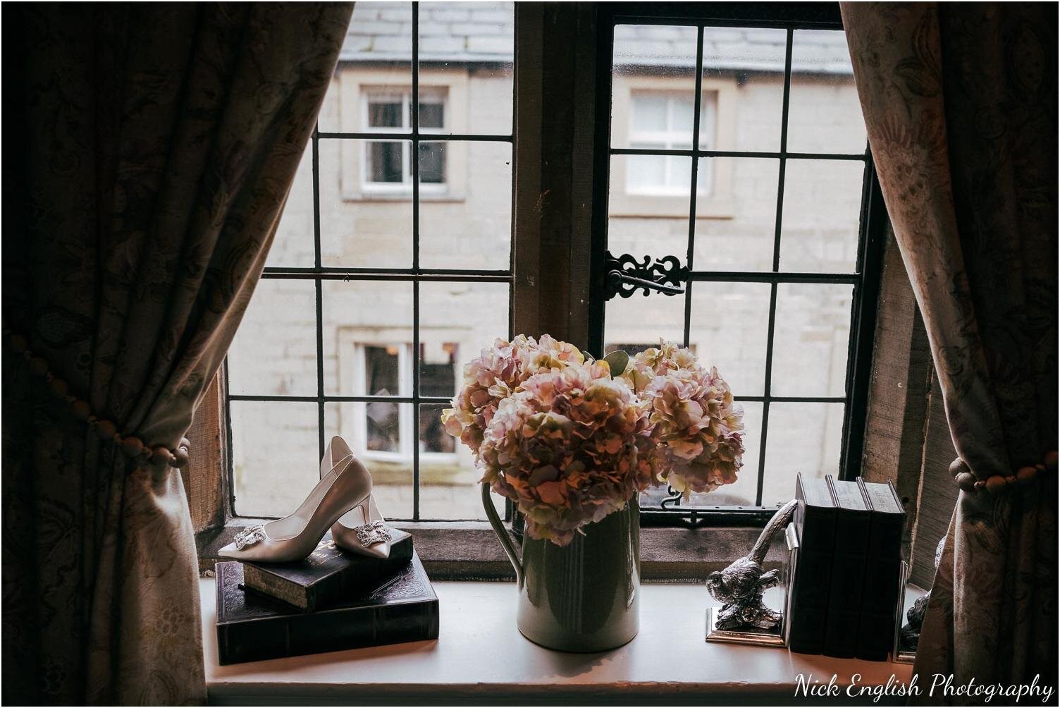 Falcon_Manor_Yorkshire_Wedding_Photographer-18.jpg