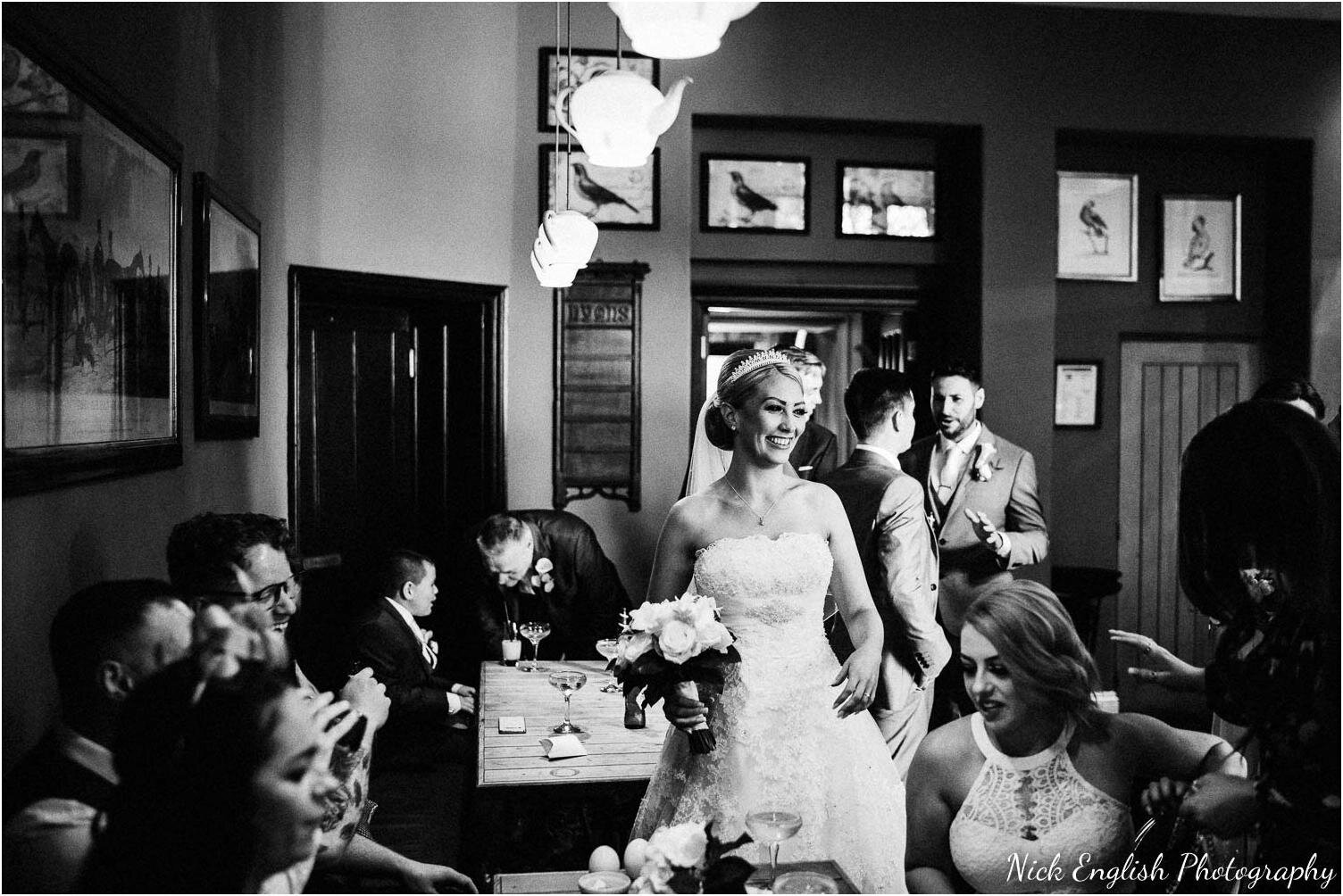 Falcon_Manor_Yorkshire_Wedding_Photographer-53.jpg