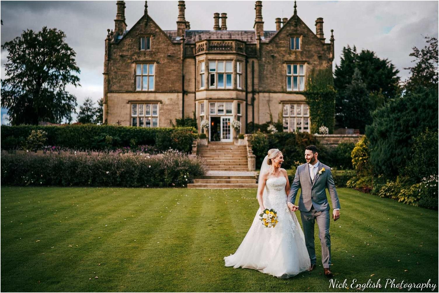 Falcon_Manor_Yorkshire_Wedding_Photographer-99.jpg