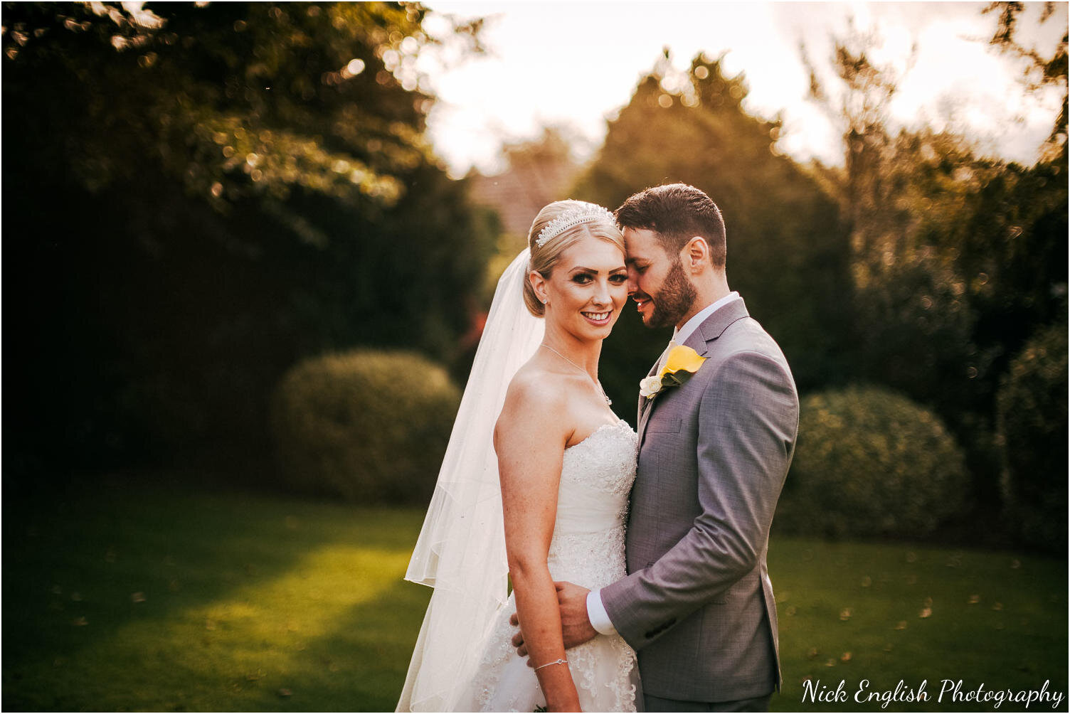 Falcon_Manor_Yorkshire_Wedding_Photographer-103.jpg