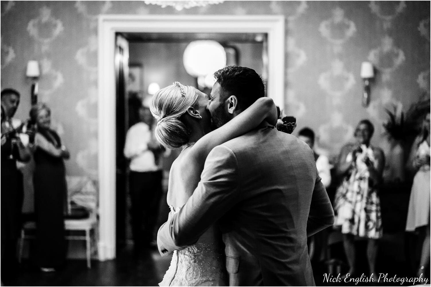 Falcon_Manor_Yorkshire_Wedding_Photographer-123.jpg
