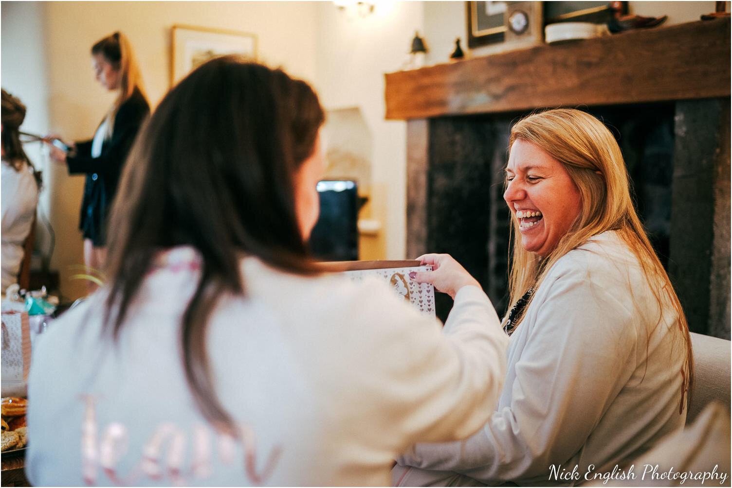 Browsholme_Hall_Wedding_Photographer_Lancashire-6.jpg