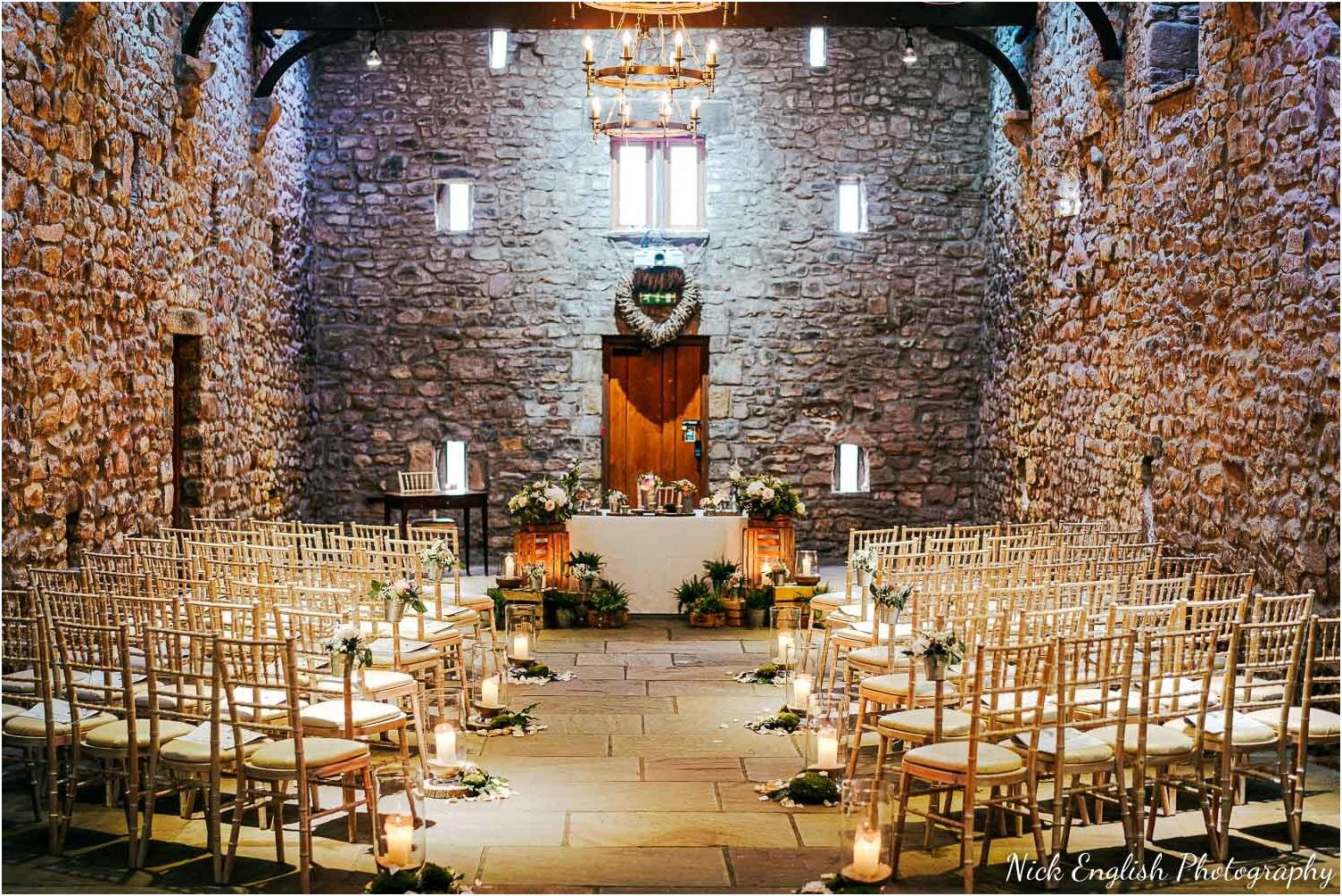 Browsholme_Hall_Wedding_Photographer_Lancashire-19.jpg