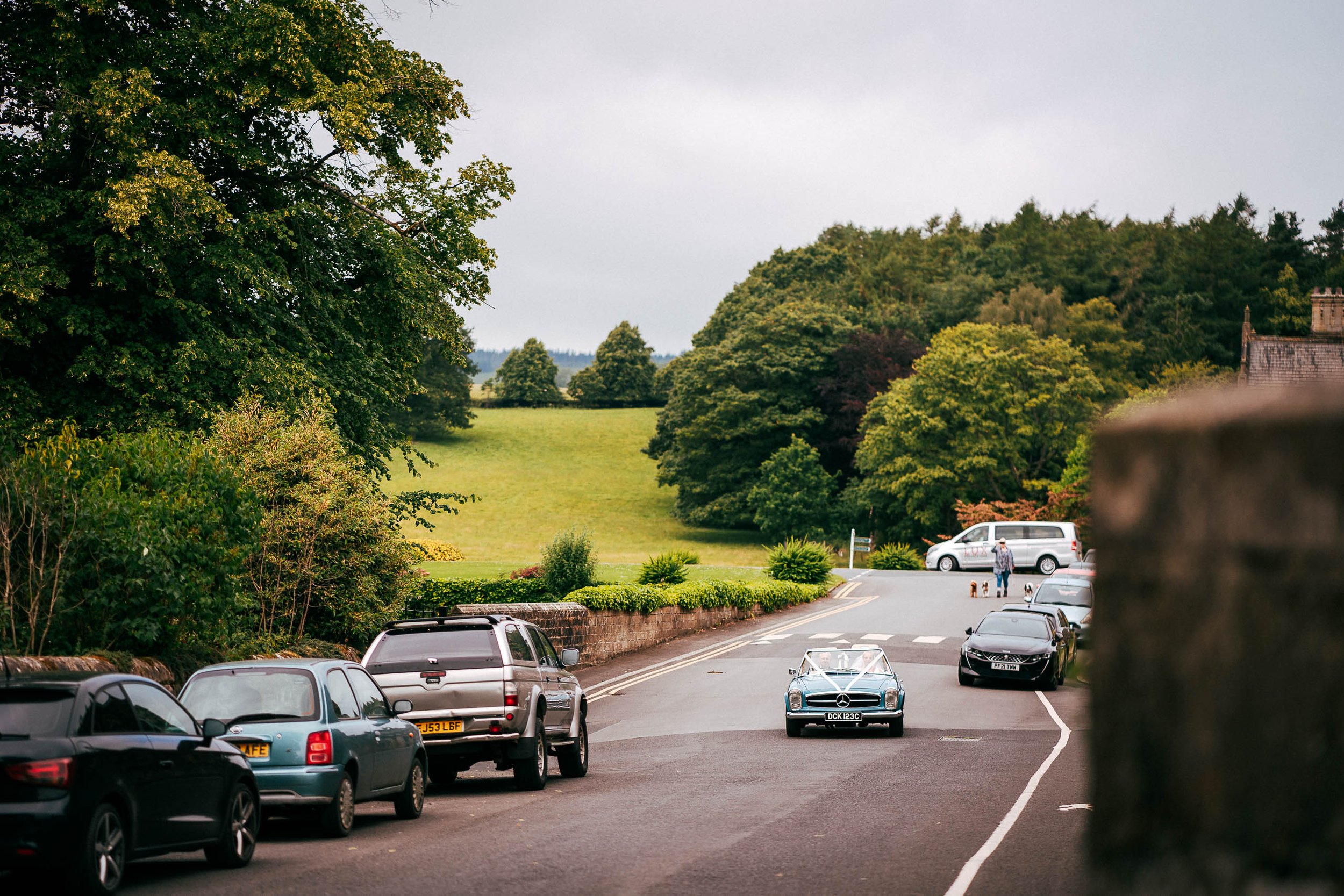 Inn_At_Whitewell_Wedding_Ribble_Valley-15.jpg