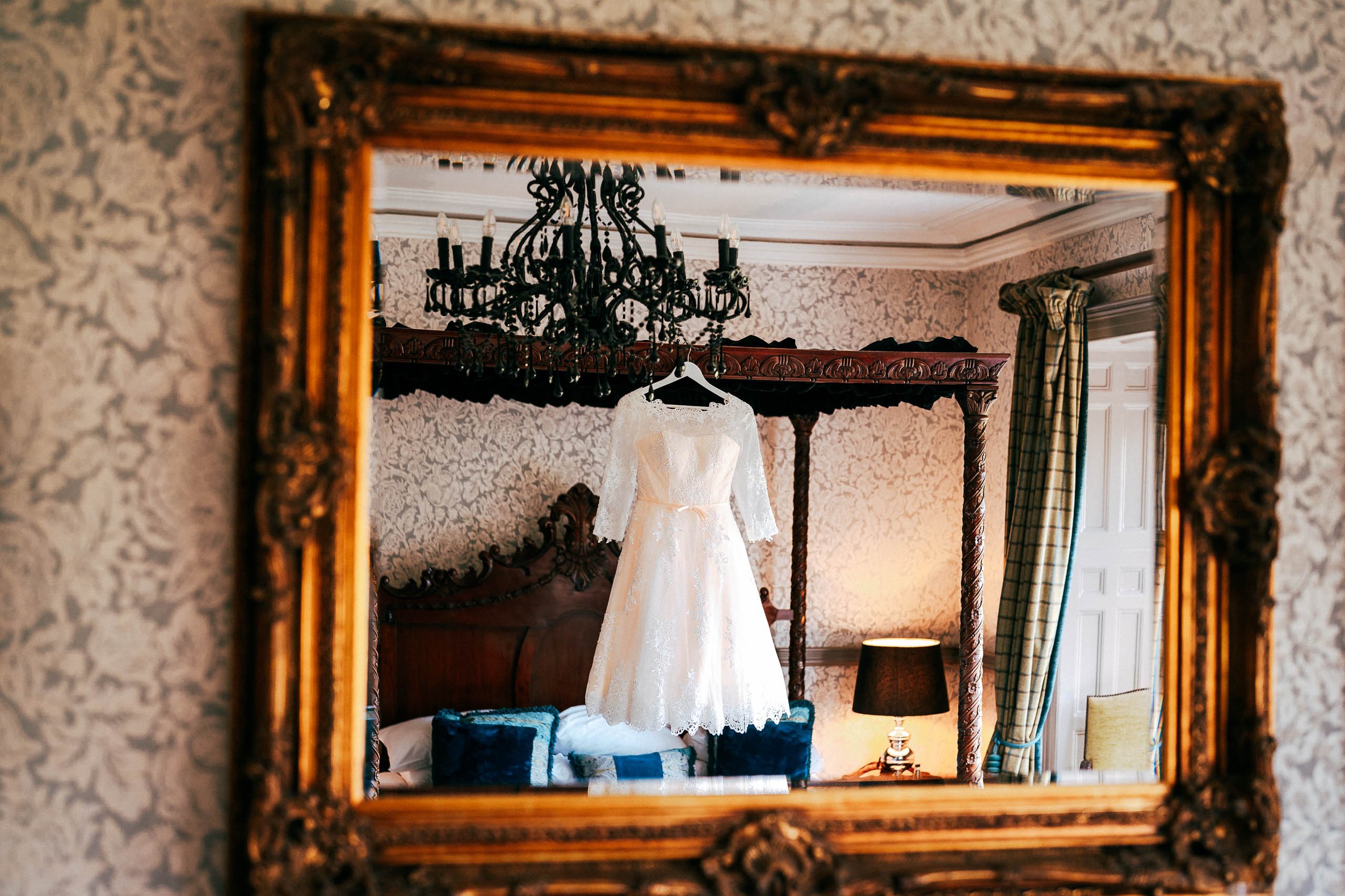 Mitton_Hall_Spring_Wedding-9.jpg