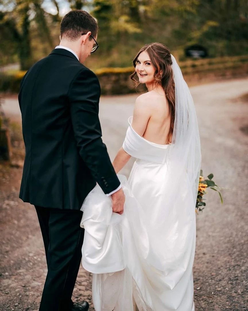 Peter &amp; Laurie's fantastic wedding yesterday at Browsholme Hall &amp; The Tithe Barn!!! Non stop fun from the minute I arrived with these two - such lovely people and they had the best day ever celebrating with their friends and families in the R