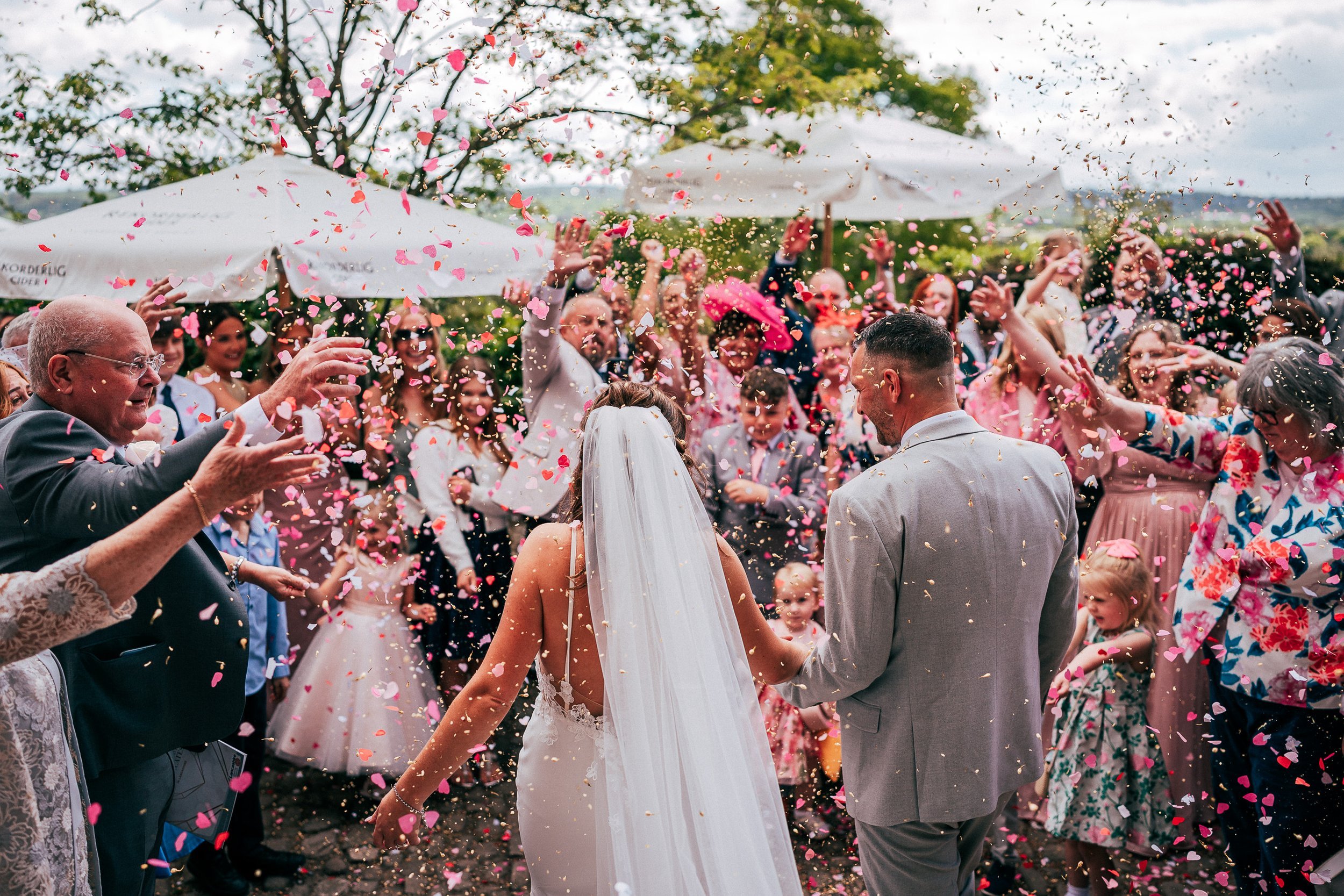 Shireburn_Arms_Spring_Wedding_Photographs_2025-31.jpg