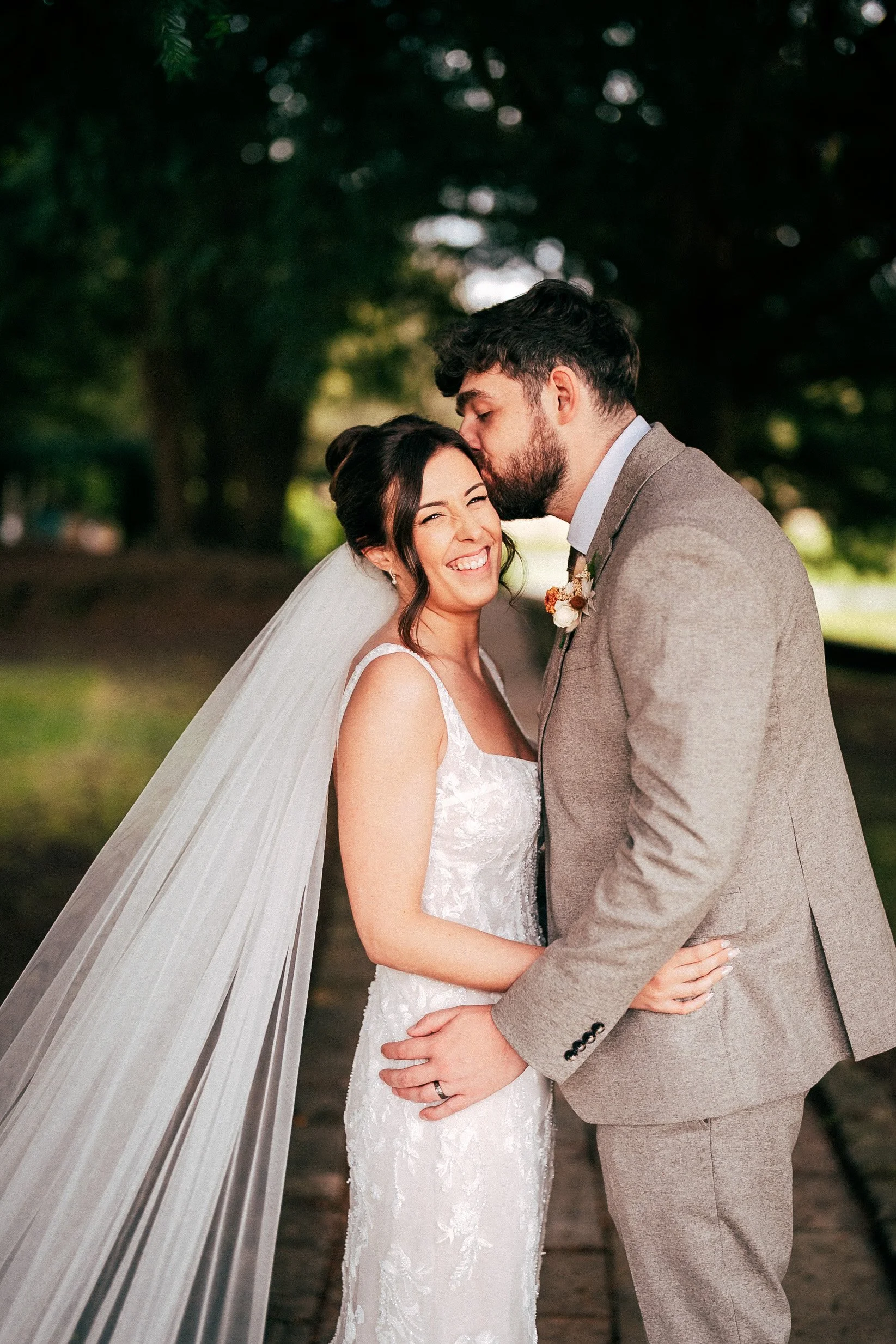 Wennington_Hall_Wedding_Photographs-100.jpg