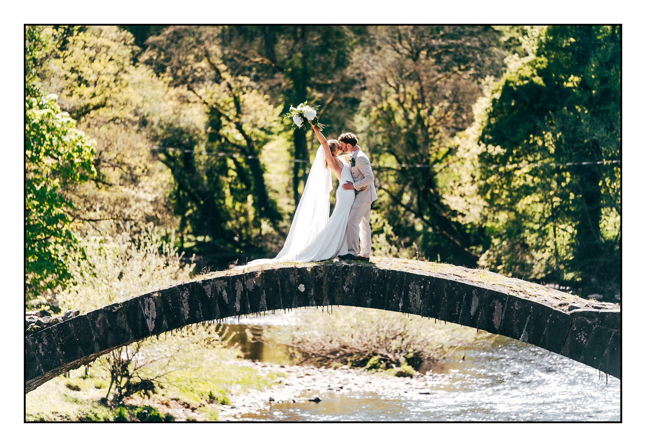 Laura &amp; Tommy's Outdoor Wedding Ceremony at Mitton Hall