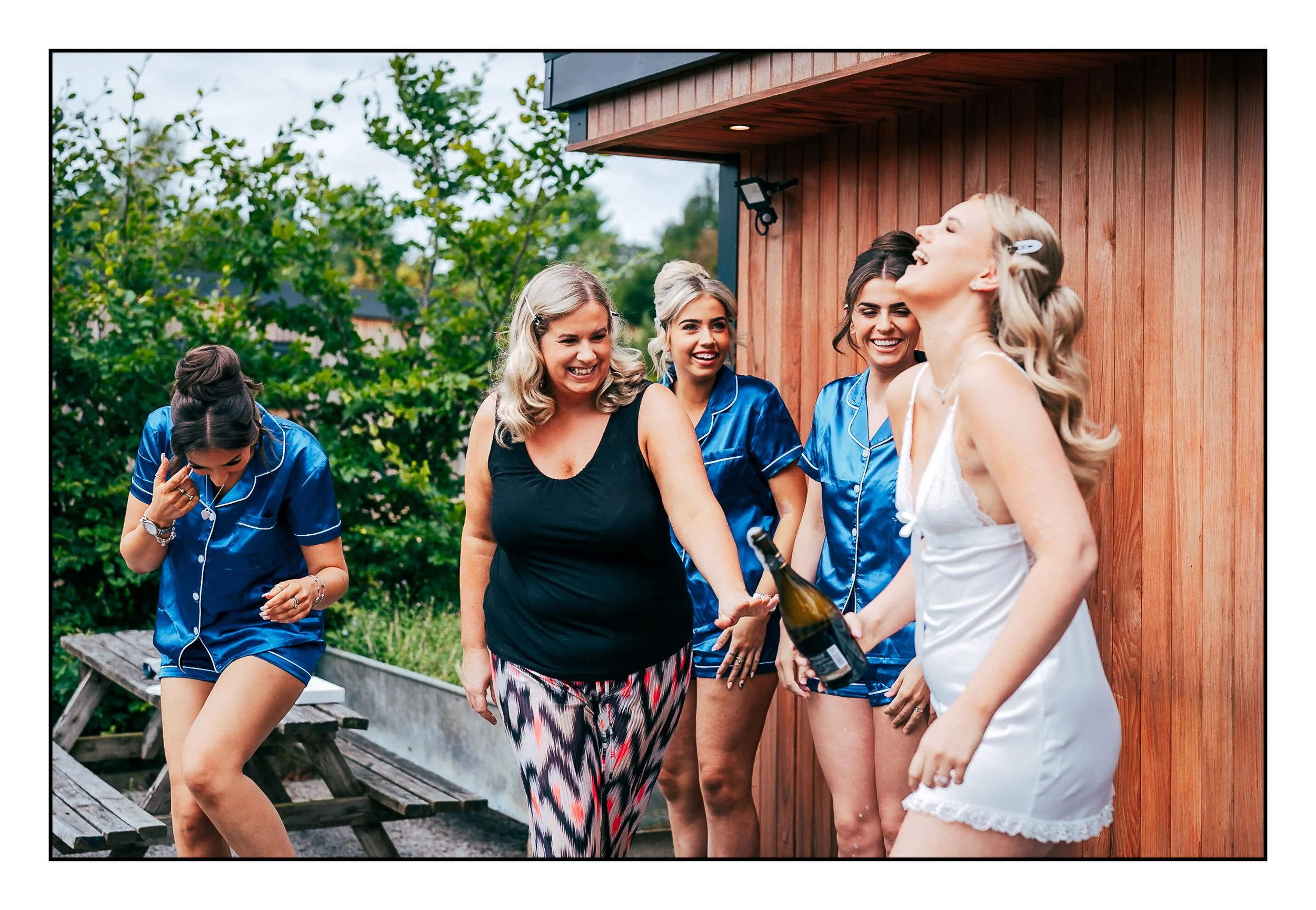 The_Out_Barn_Wedding_photographer_Nick_English_Photography-11.jpg