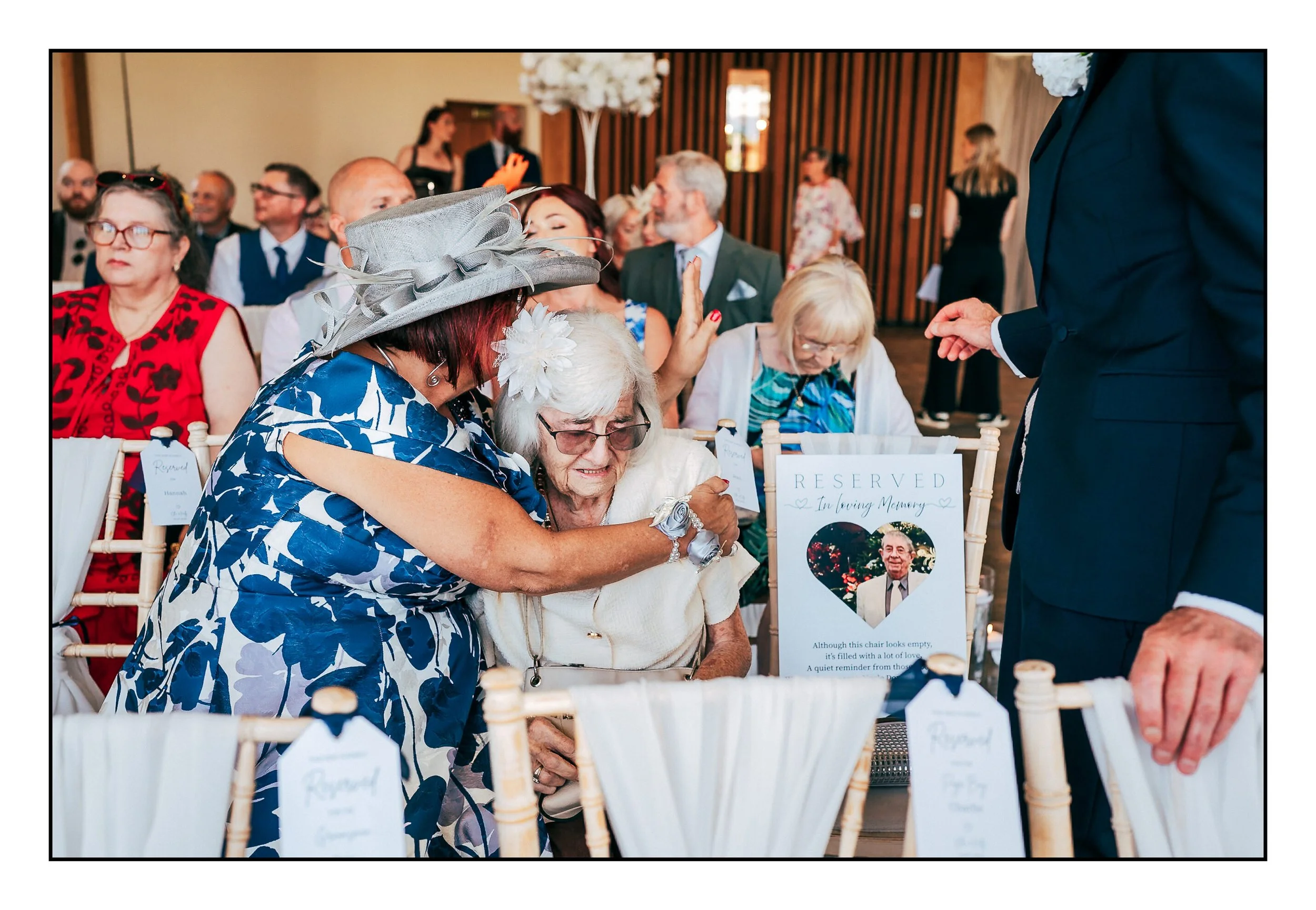 The_Out_Barn_Wedding_photographer_Nick_English_Photography-16.jpg