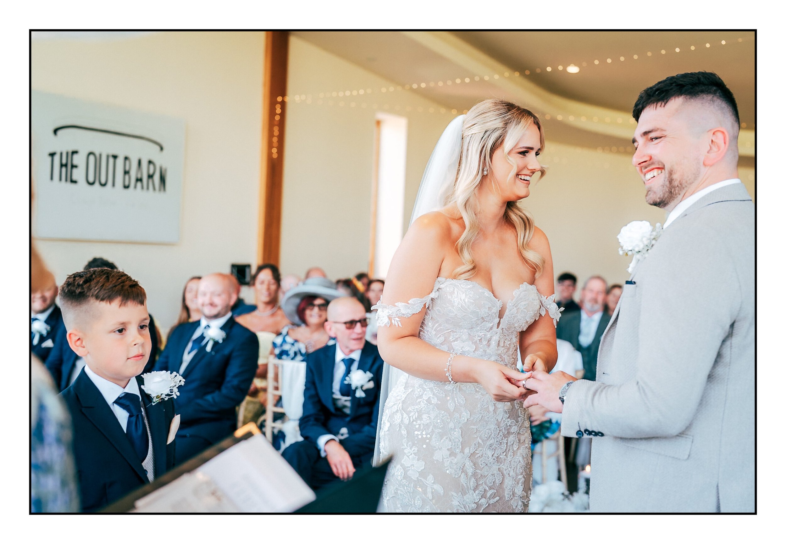 The_Out_Barn_Wedding_photographer_Nick_English_Photography-23.jpg