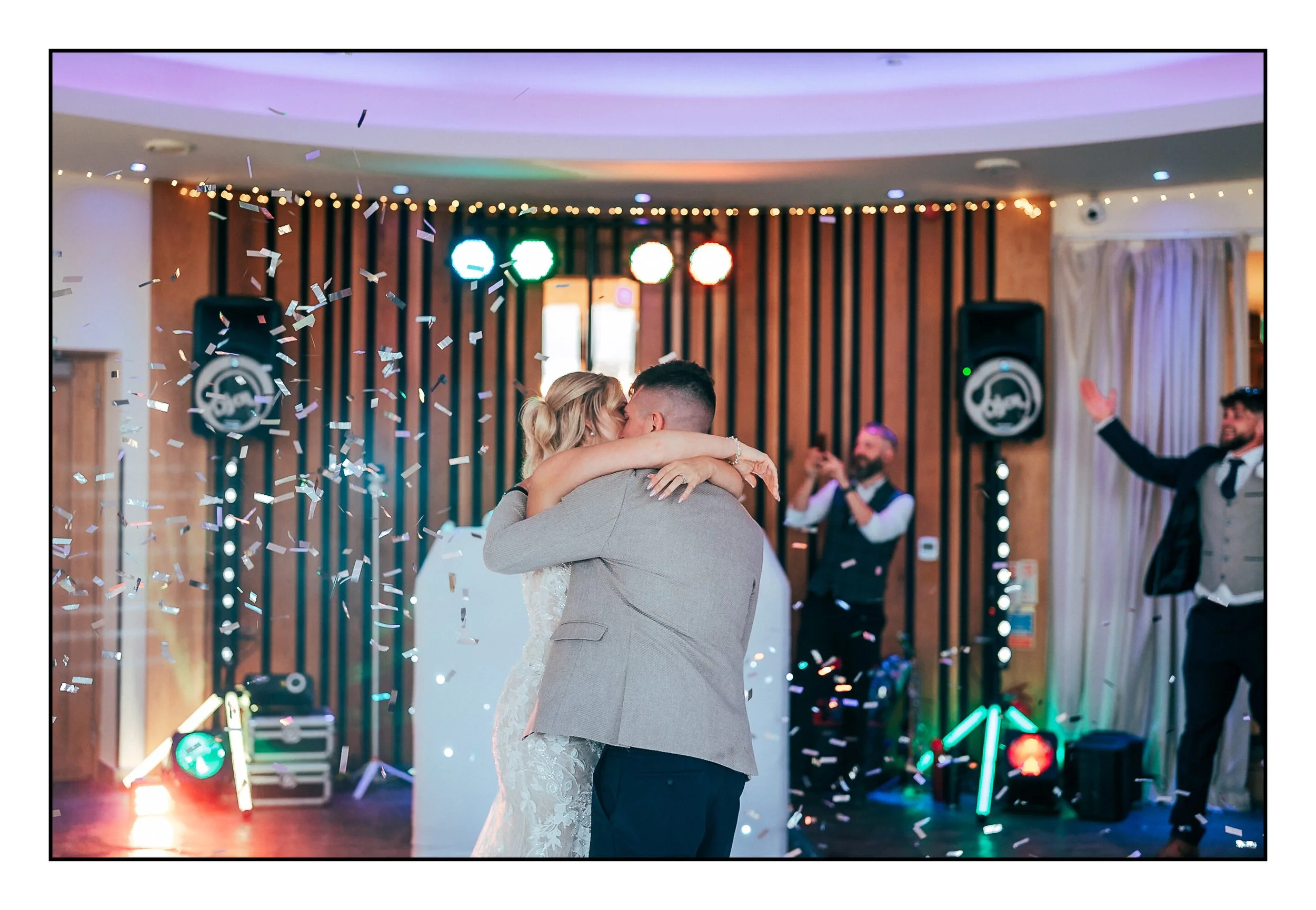 The_Out_Barn_Wedding_photographer_Nick_English_Photography-102.jpg