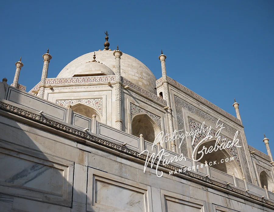 Taj Mahal Close