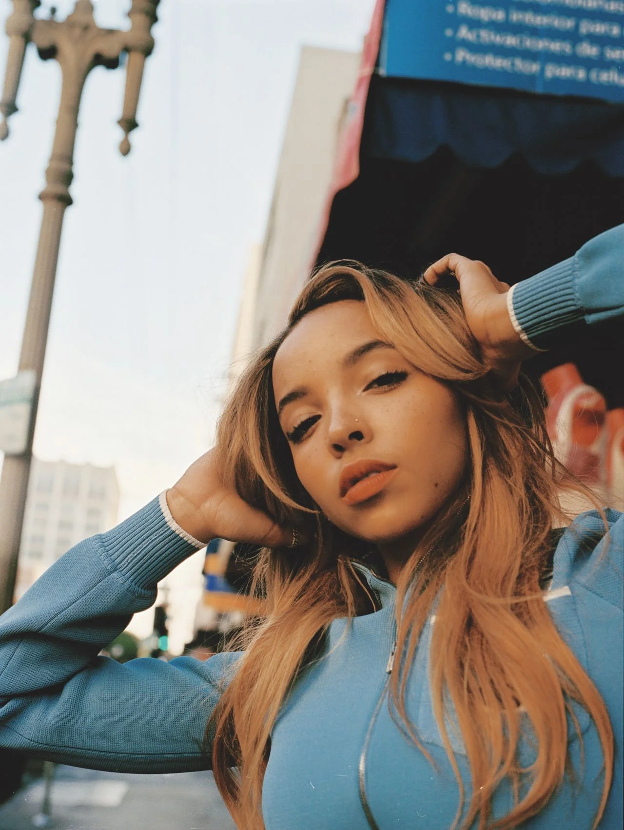 tinashe-photoshoot-for-wonderland-magazine-january-2018-issue-5.jpg
