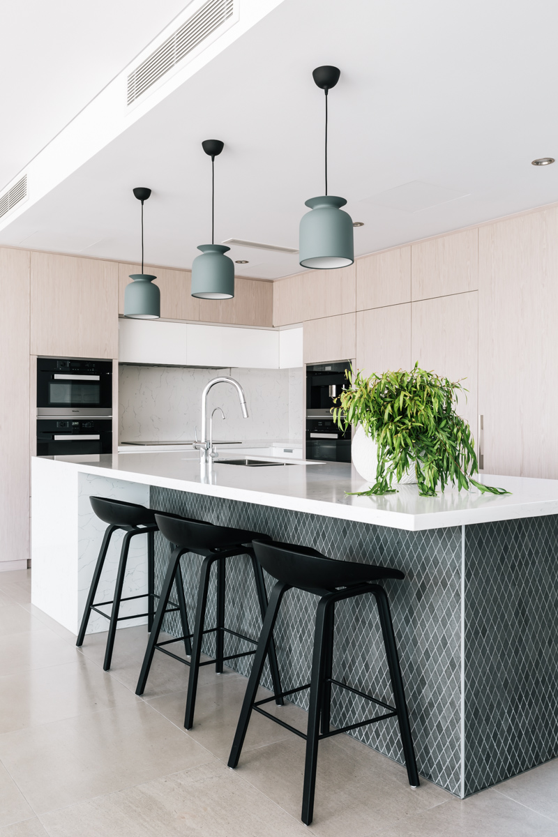 Stylist : Elements at Home Architect : Hillam Architectects Builder : Probuild Stools : Empire Homewares Vase : Asbury Park Agency Photography : Denise Rix Photographer - Aria Luxury Apartments by Developer : Blackburne Property Group
