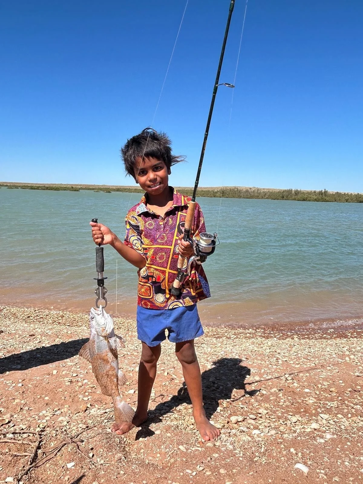 Had an amazing day at Pardoo Creek learning about caring for country and cultural fishing practices from future Wanparta Rangers, Lexi and Zachy 🎣 🐟
