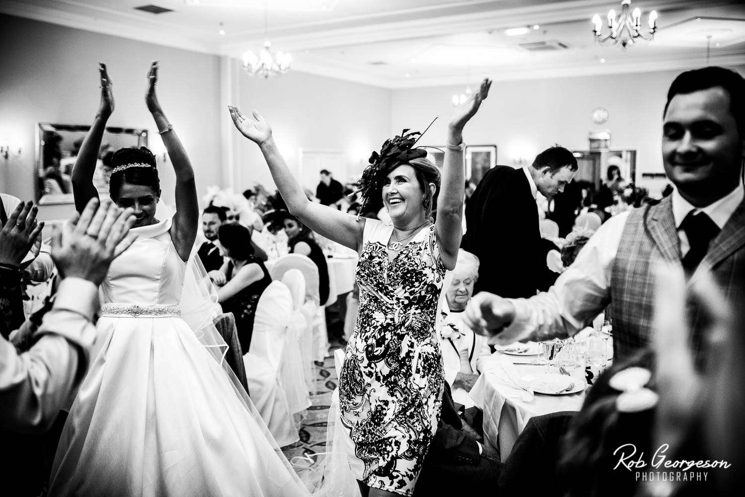 Preston_Marriott_Hotel_Wedding_Photographer (21).jpg