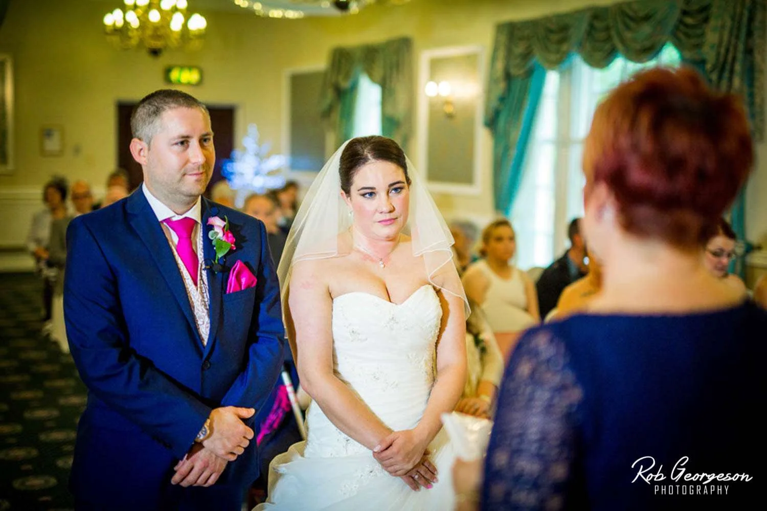 Shaw_Hill_Golf_Club_Wedding_Photographer (16).jpg