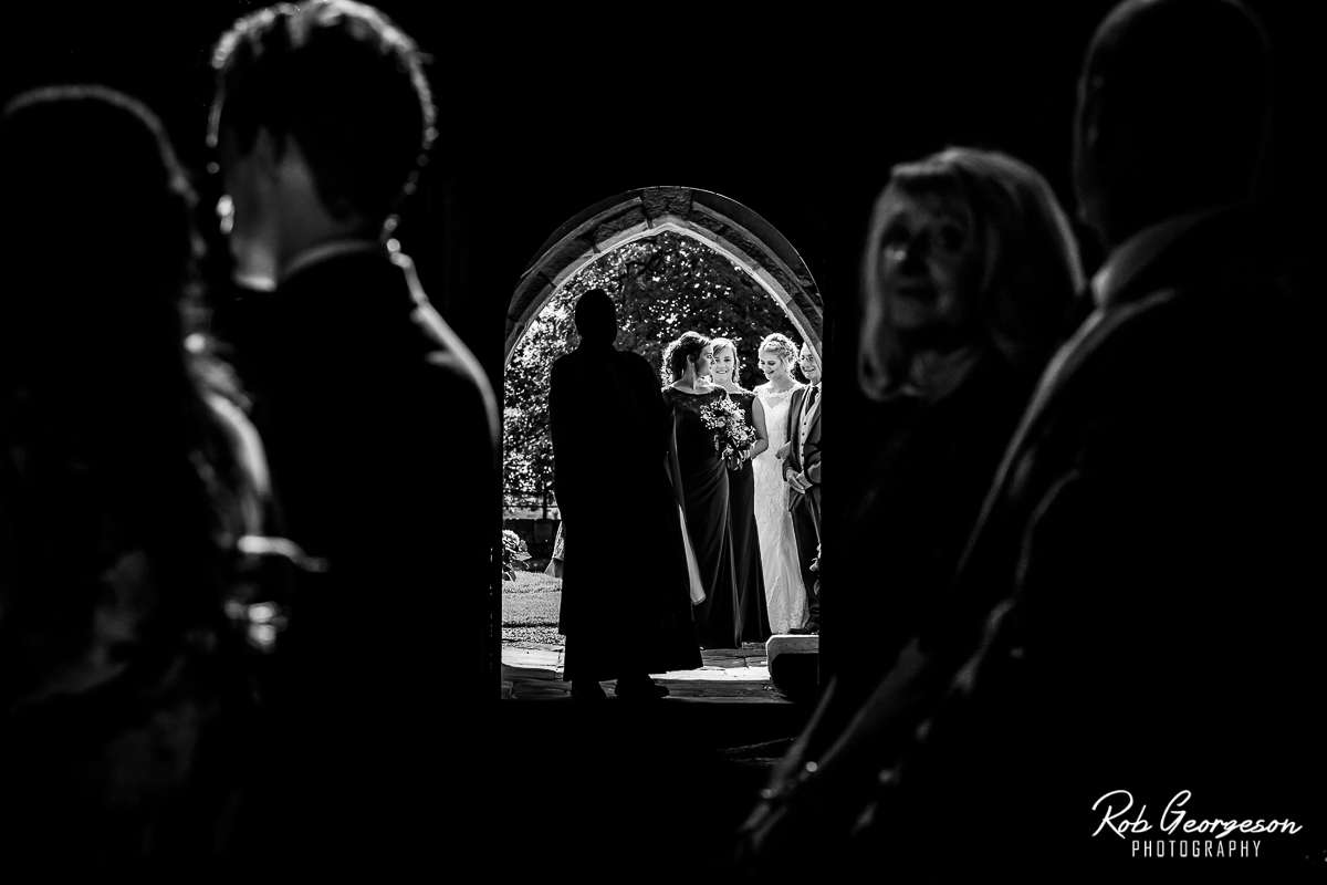 Shireburn_Arms_Wedding_Photographer_023.jpg