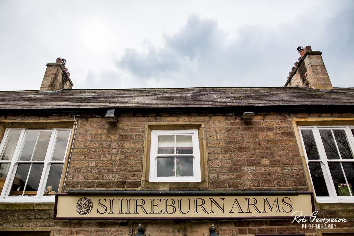 Shireburn_Arms_Wedding_Photographer_036.jpg