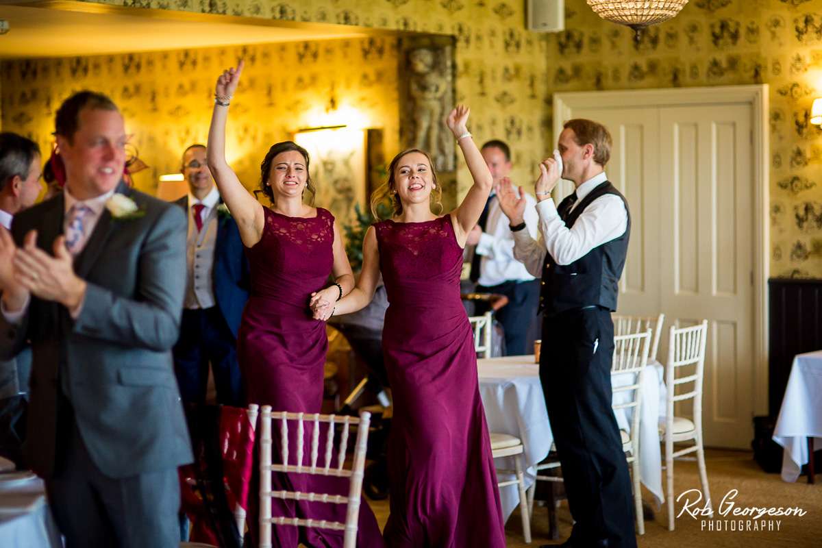 Shireburn_Arms_Wedding_Photographer_047.jpg