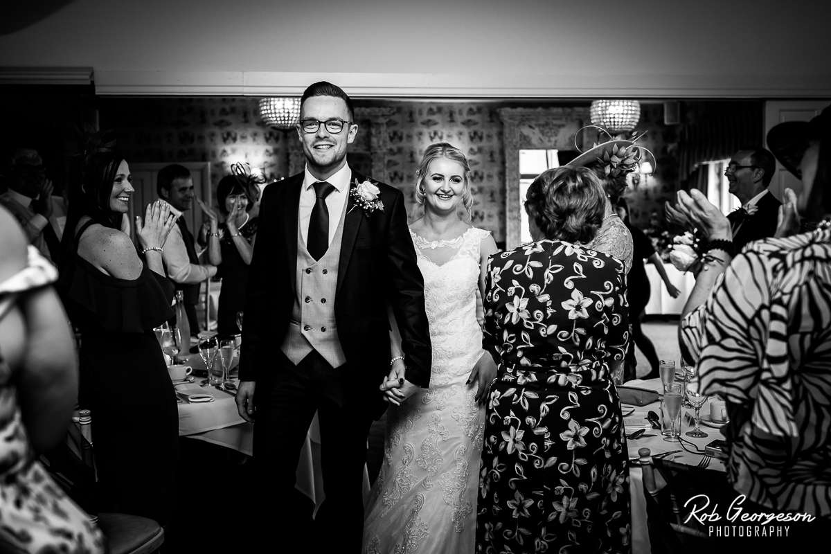 Shireburn_Arms_Wedding_Photographer_049.jpg