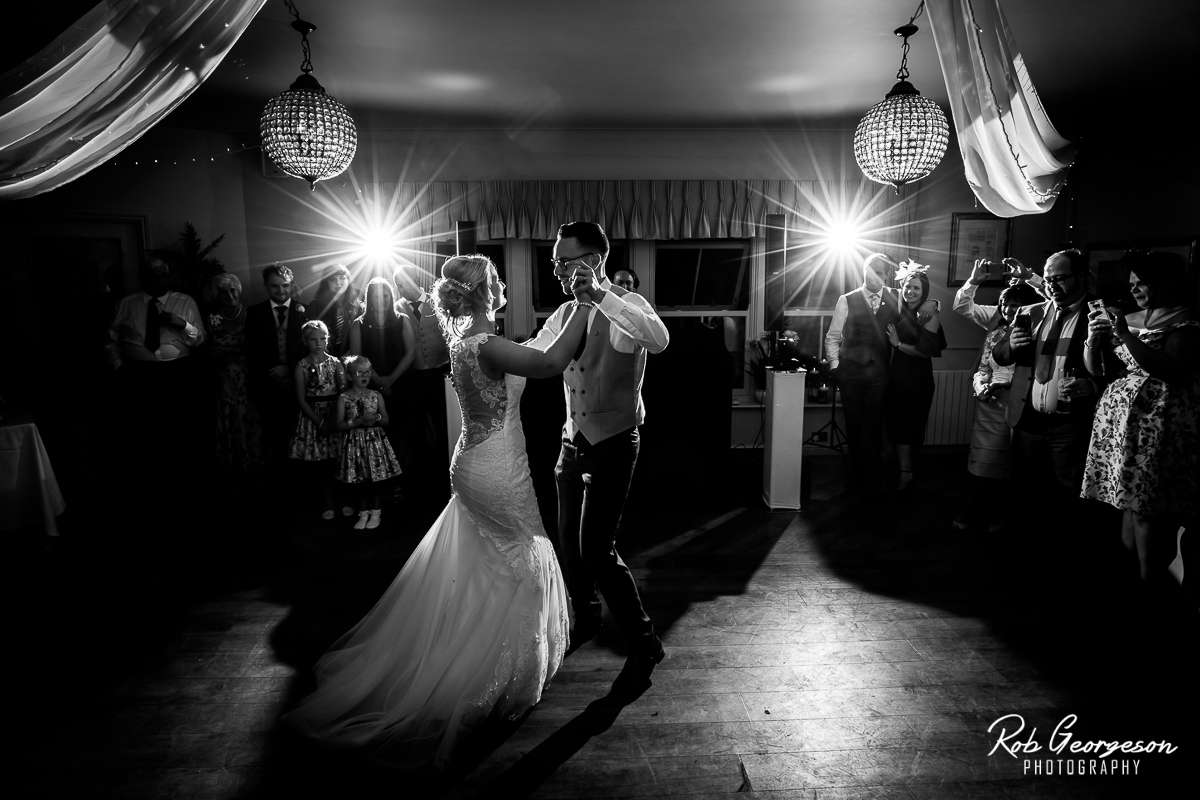 Shireburn_Arms_Wedding_Photographer_073.jpg