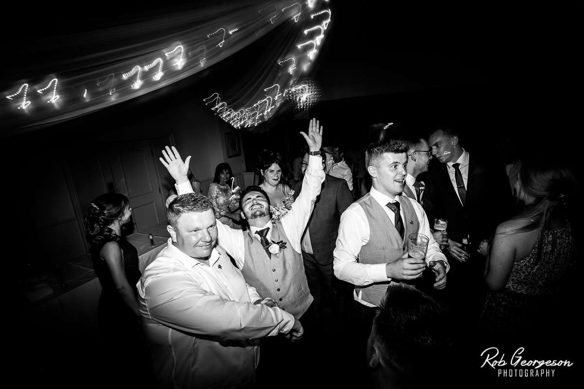 Shireburn_Arms_Wedding_Photographer_078.jpg