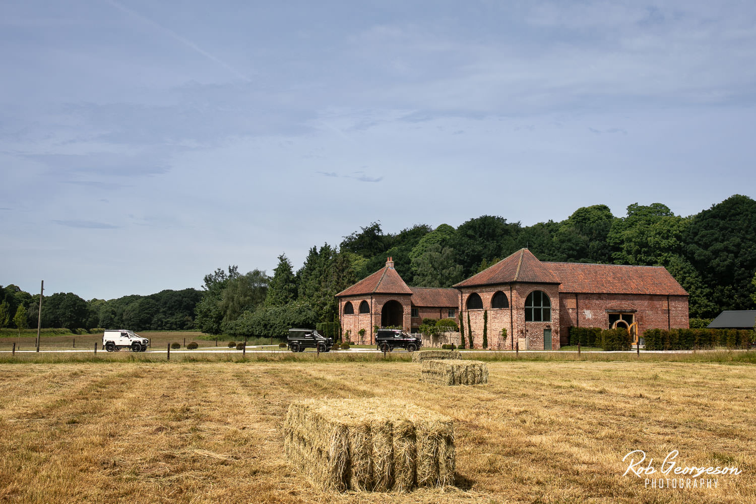 Hazel_Gap_Barn_Wedding_Photographer_038.jpg