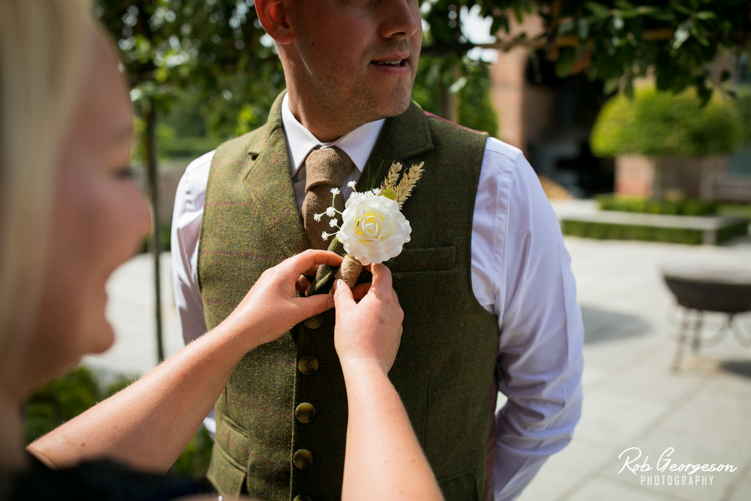 Hazel_Gap_Barn_Wedding_Photographer_039.jpg