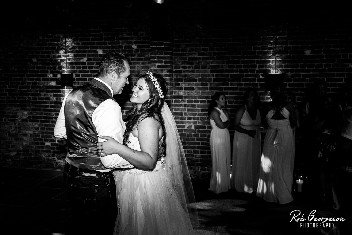 Hazel_Gap_Barn_Wedding_Photographer_131.jpg
