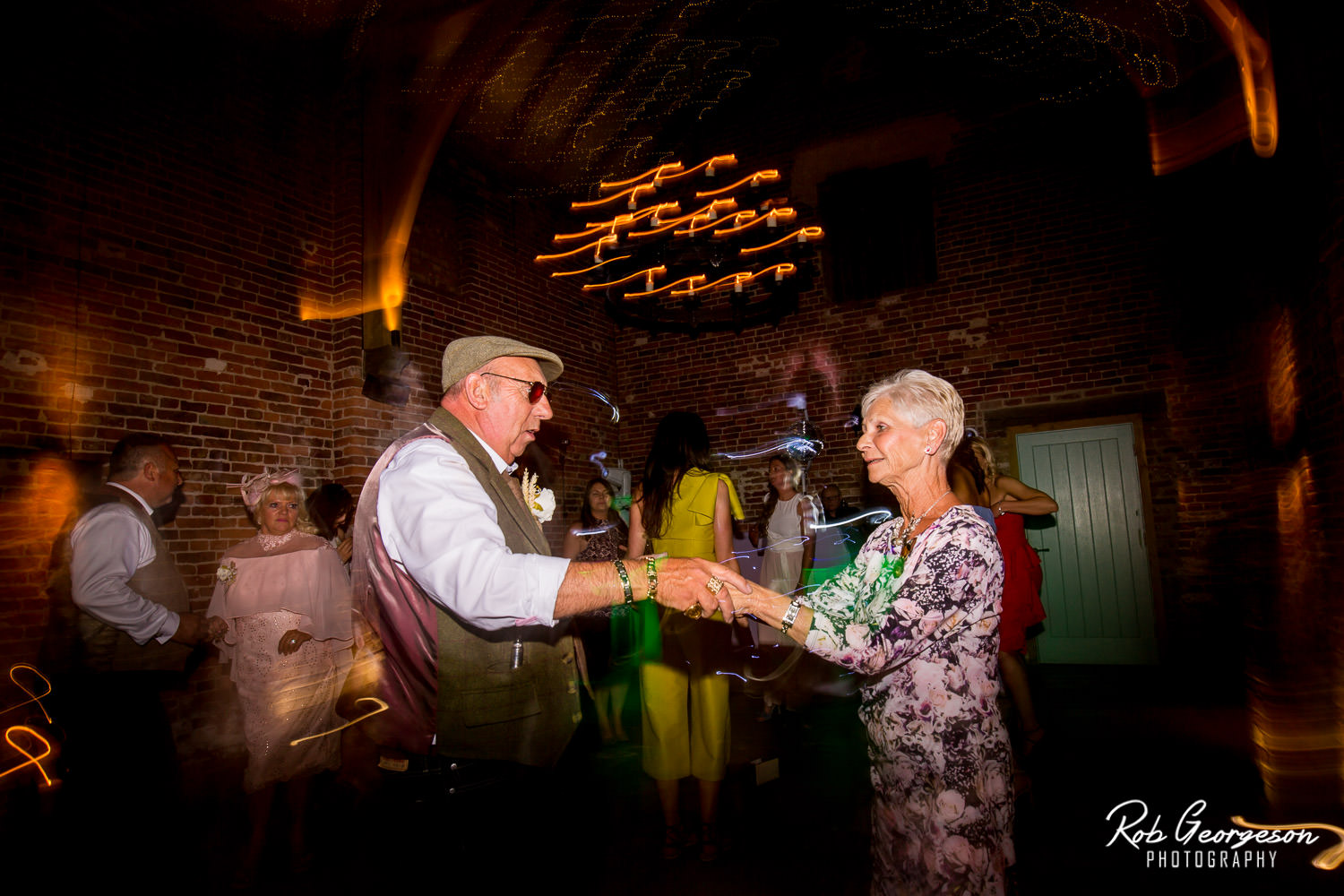 Hazel_Gap_Barn_Wedding_Photographer_136.jpg