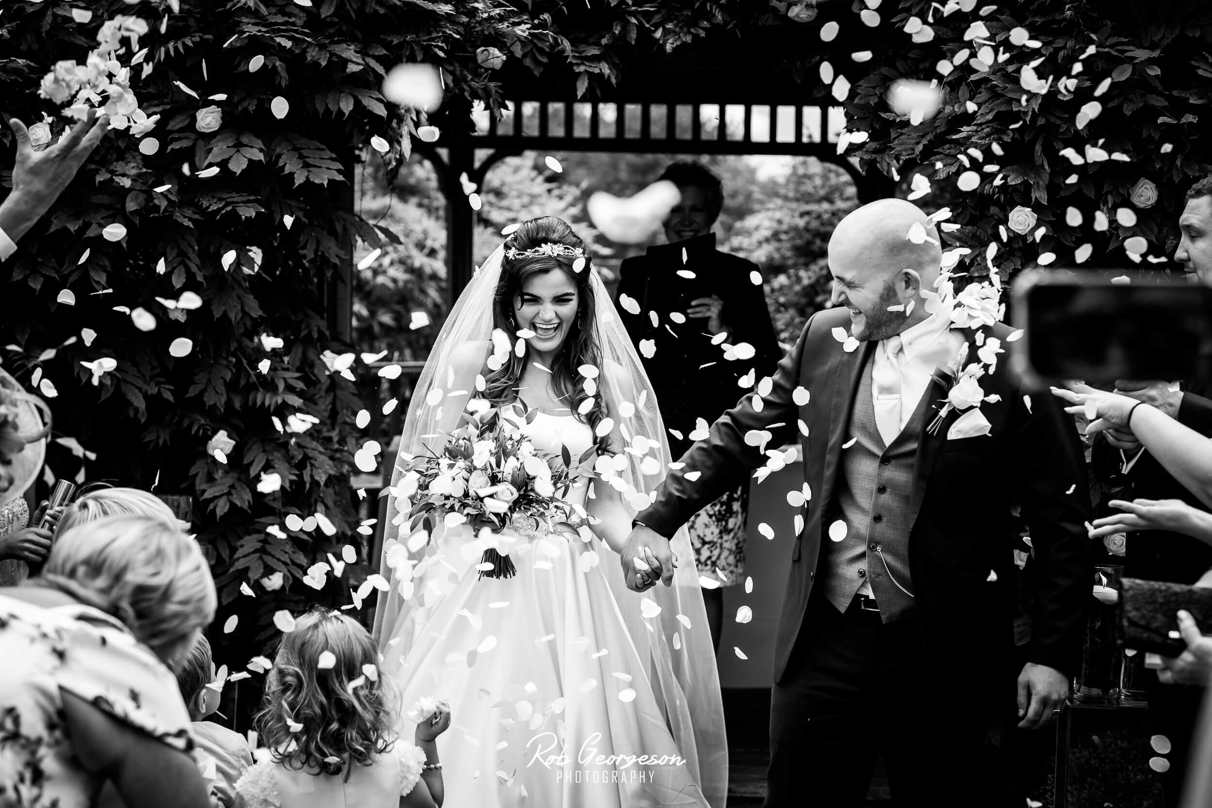 Pryors Hayes Wedding photographer confetti 