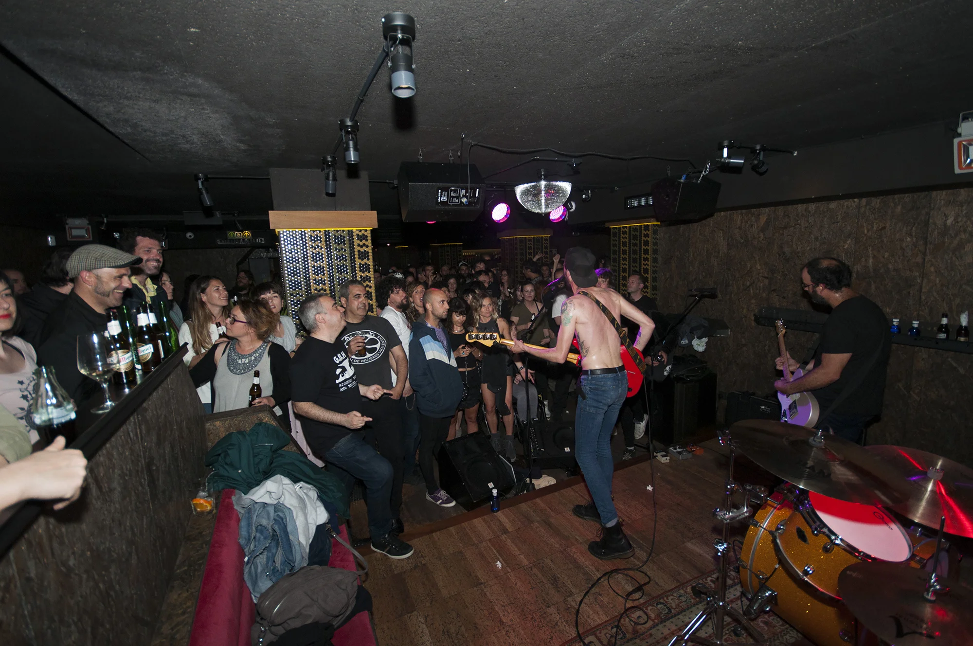 IDOLOS DEL EXTRARRADIO SALA NIAGARA 11.jpg