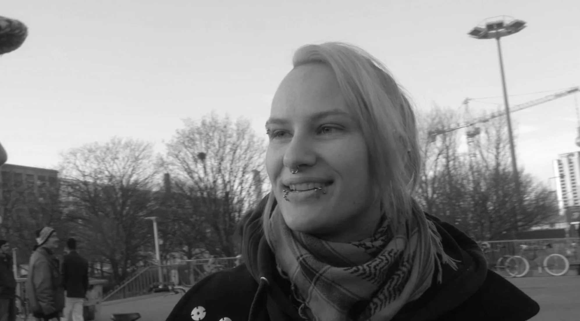 SARAH JÄCKEL as Snoopy / Homeless Action Manager