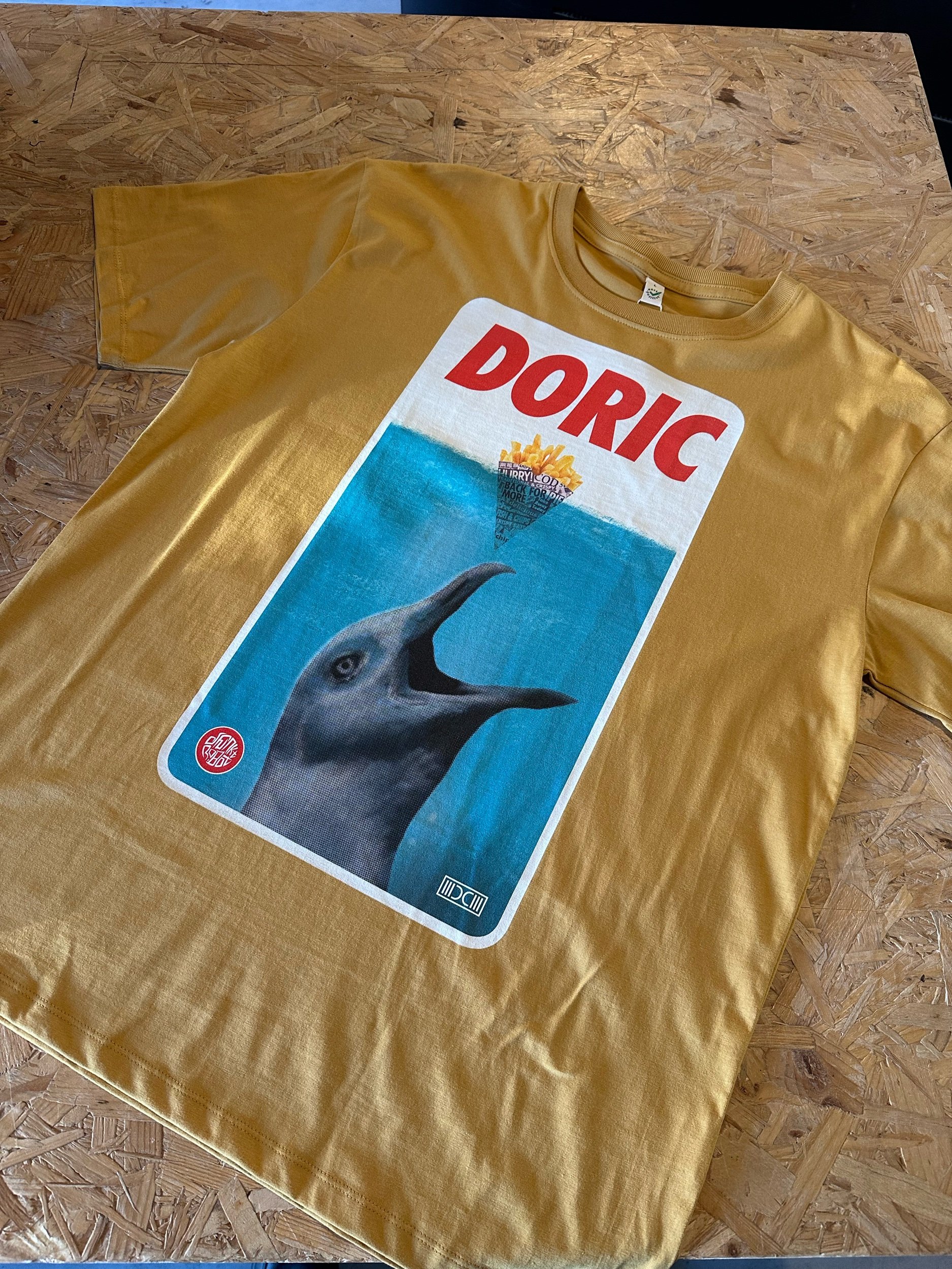 Jaws T-Shirt - Faded Mustard