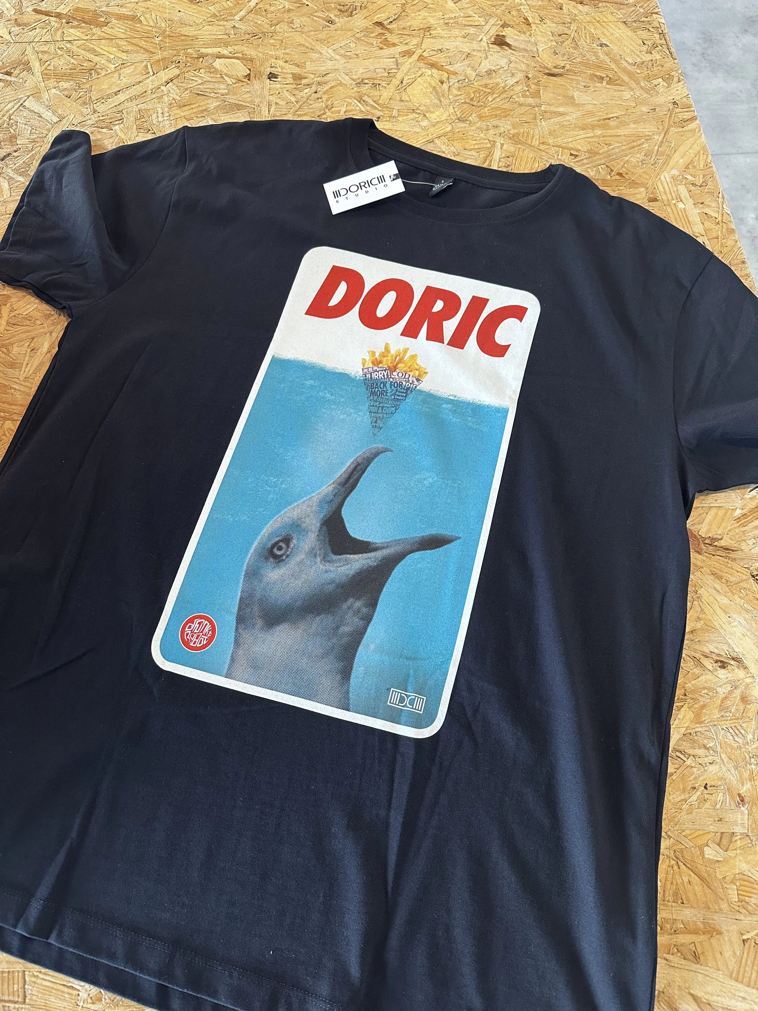 Jaws T-Shirt - Black