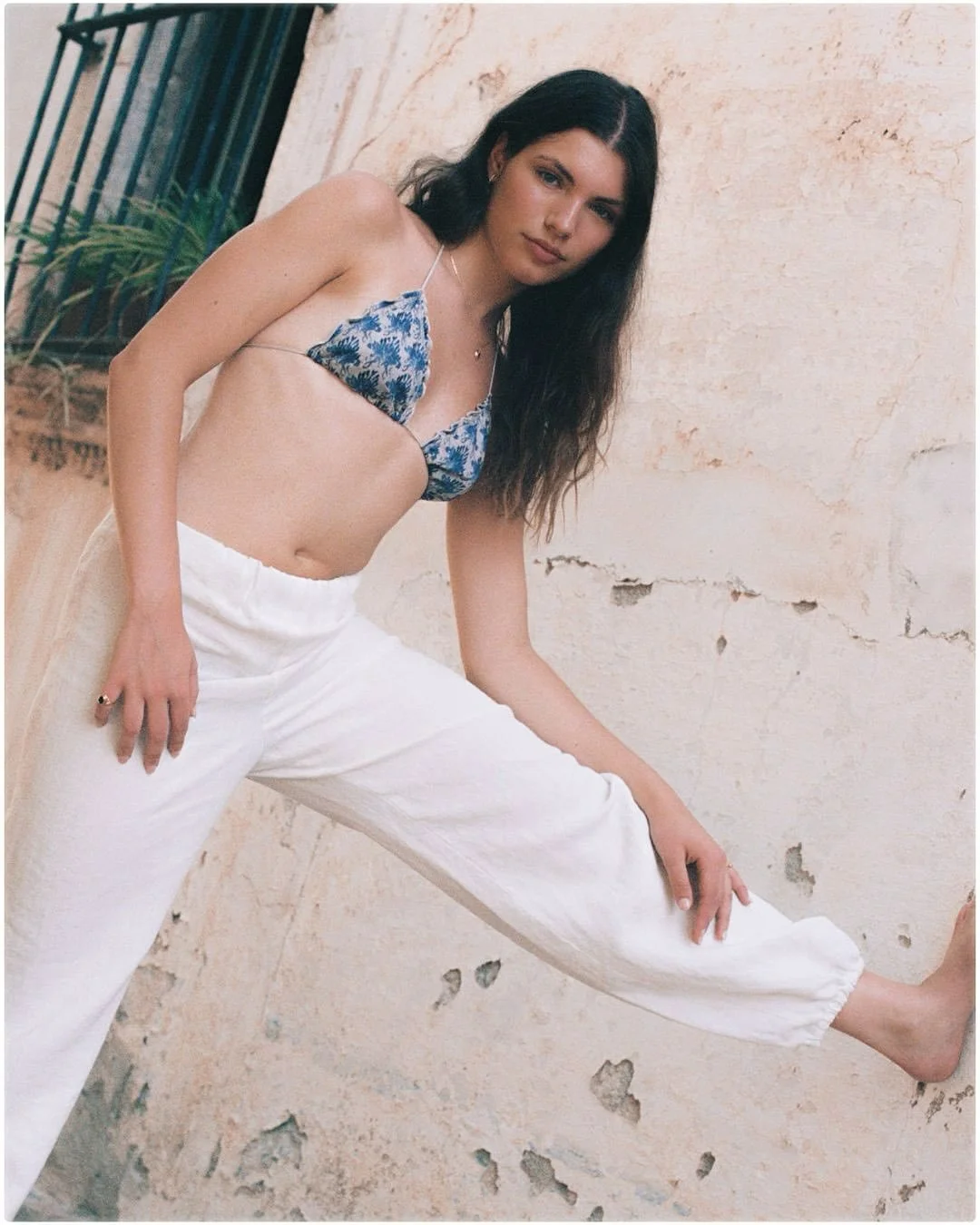 Bea Pants 🤍
Lino premium, cintura el&aacute;stica y comodidad total.
La frescura que necesitas para disfrutar el verano sin l&iacute;mites.

Fotos por @_mariacapdevila
#santapalma #madeinmallorca