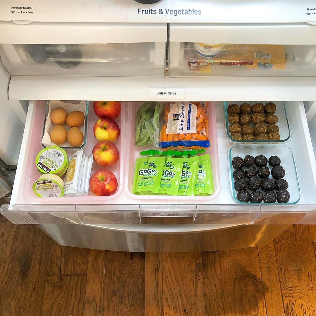 ChannelMum.com - Do you have a snack drawer that looks like this? 🤣 What  are your family's favourite snacks? Image from @weanwithamelia_