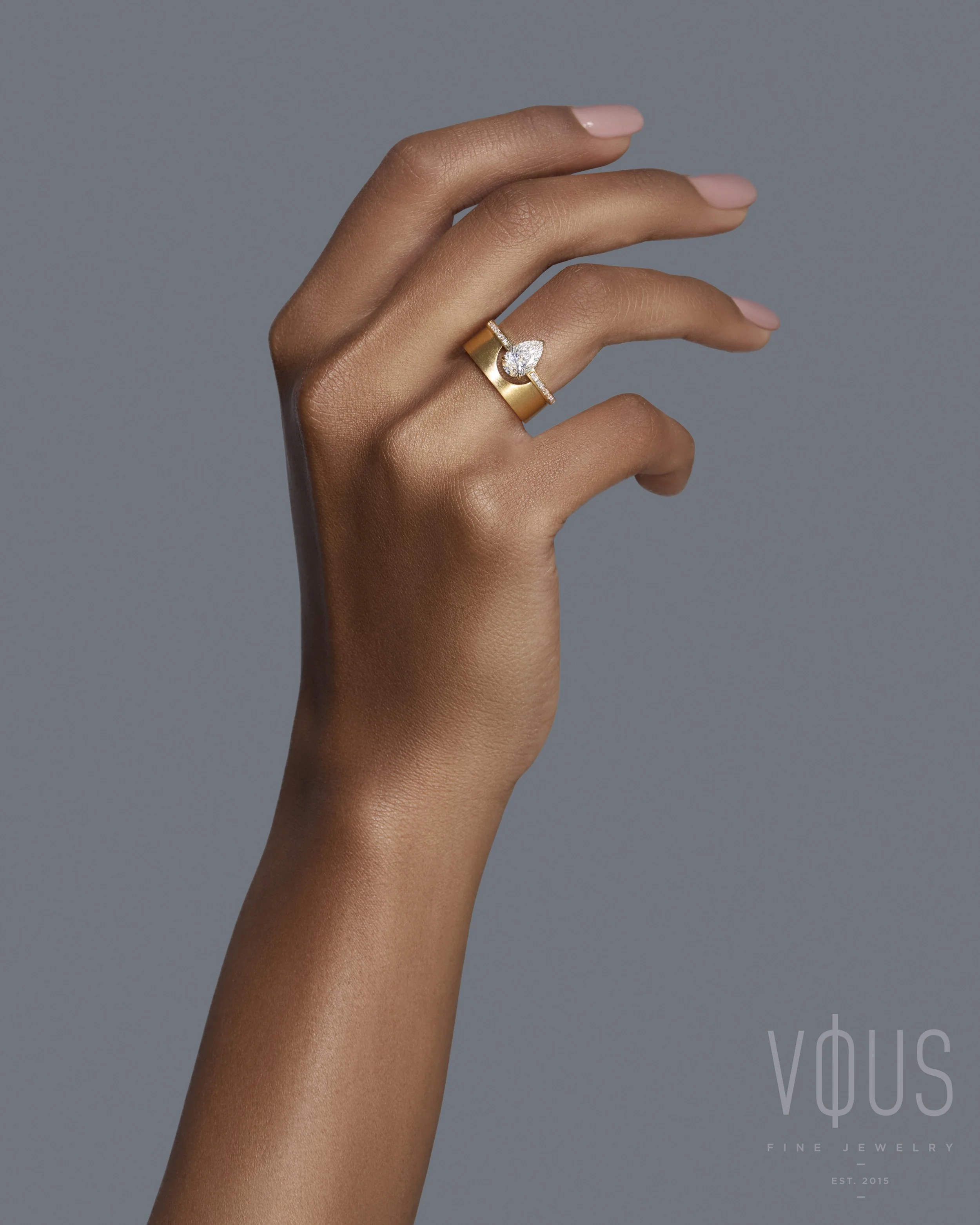 vous-240099-logo.jpg