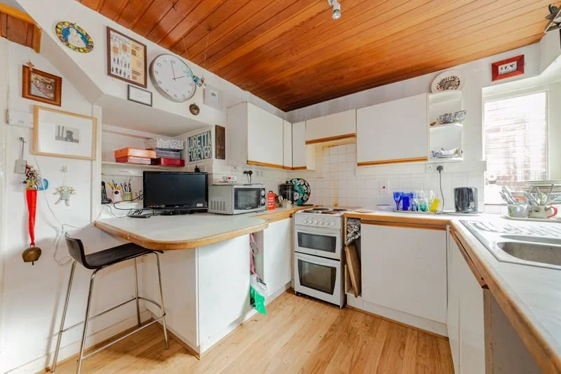 Barrington-Close-Oxford-semi-detached-house-IMG_5847.jpg