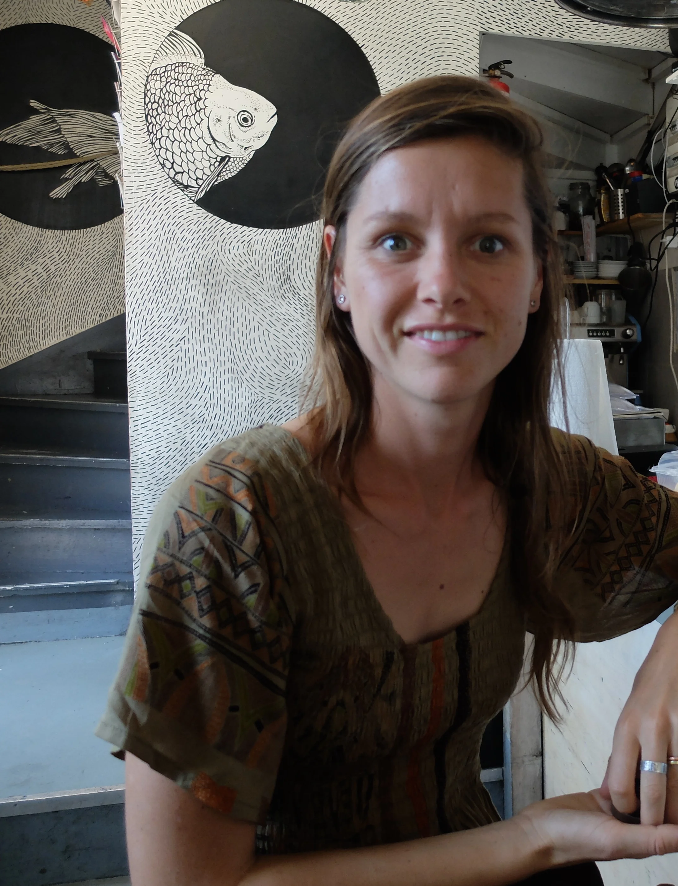 Teaching in Nature in the Aussie bush. Sarah Mortimer - Call of the red dirt