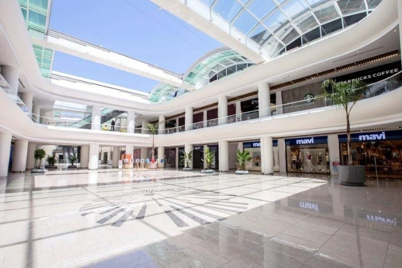 Endulus_park_ClearSky_Retractable_Skylight_1.jpg