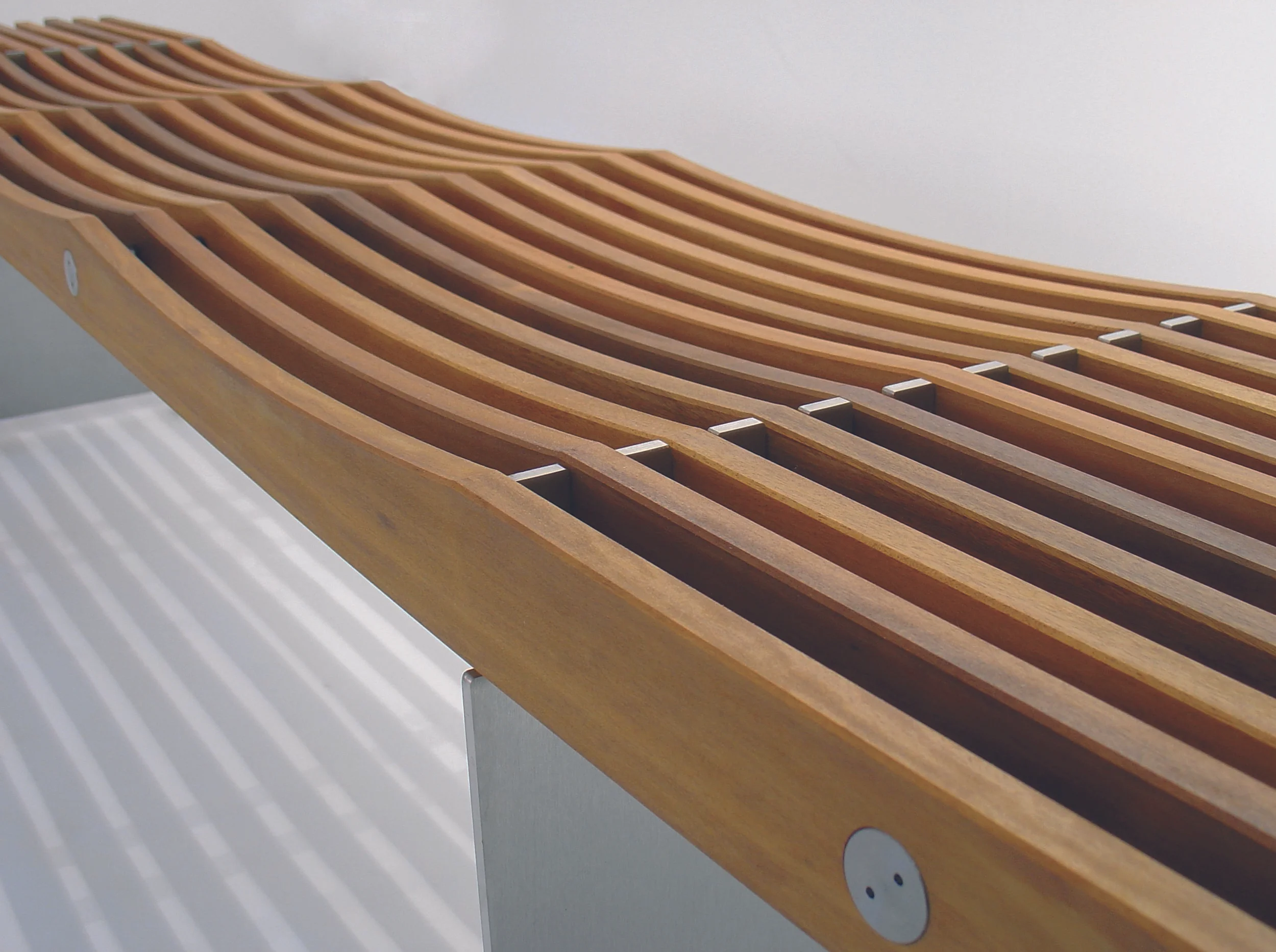 Spine Bench - Detail 1.jpg
