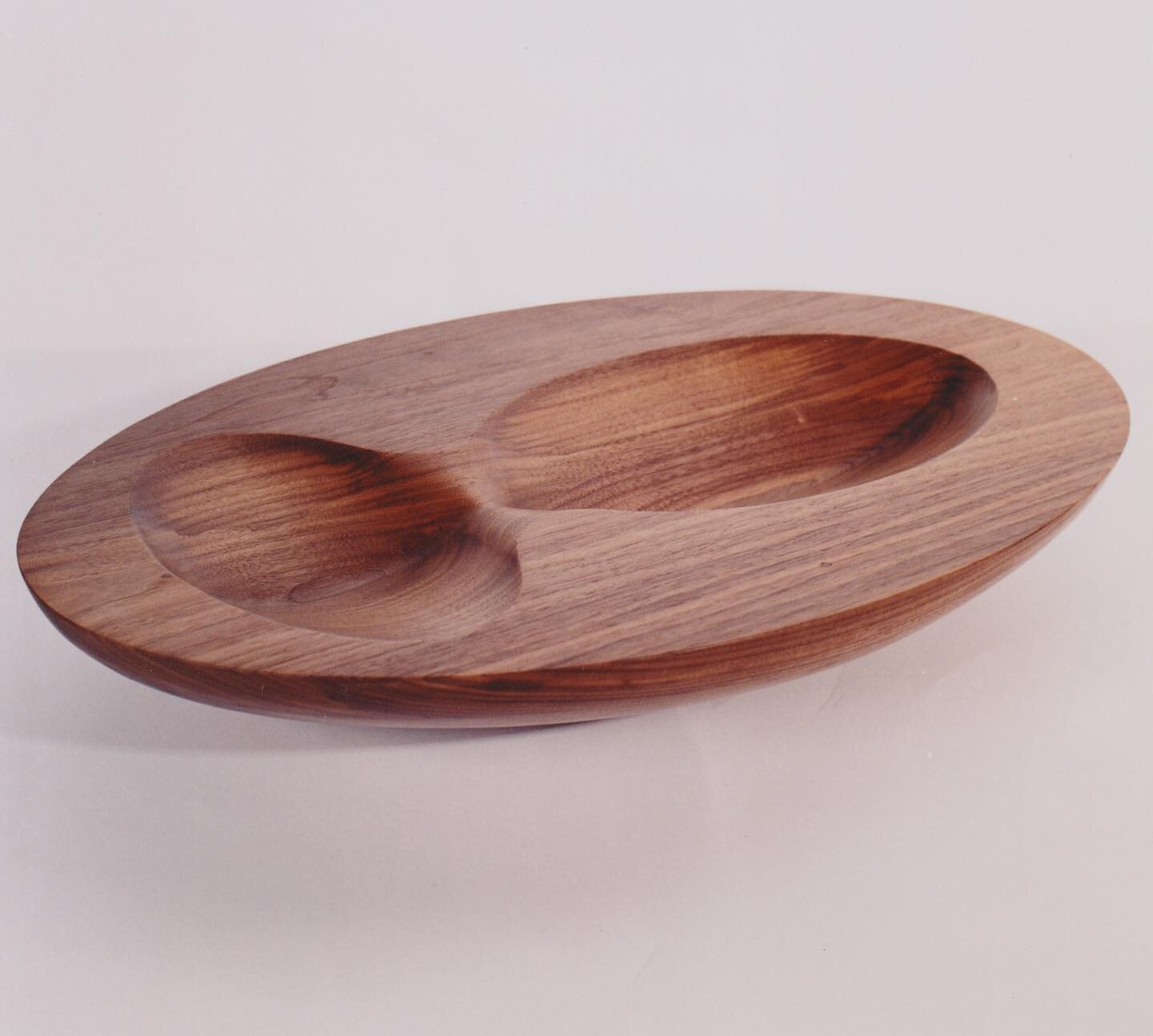 Sculptural walnut bowl in american black walnut from a collection of two designs designed for National Concert Hall, Dublin in 1999. #nationalconcerthalldublin