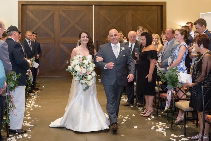 Inn_at_Leola_Village_Lancaster_Wedding_25.jpg