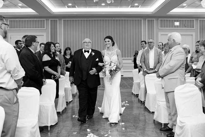 Country_Club_of_York_PA_Wedding_24.jpg