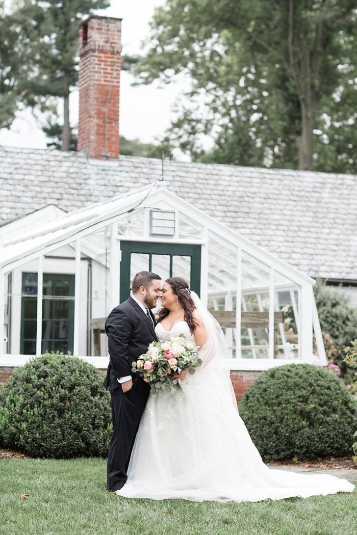 Drumore_Estates_Lancaster_PA_Garden_Wedding_18.jpg